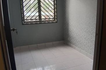 Mon Glori, , Bandar Baru Permas Jaya