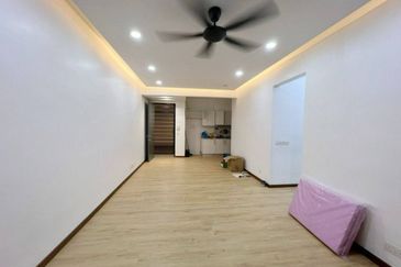 Dedaun Hijau (Greenfield Regency)