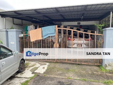 Taman Universiti Jalan Penyiaran  Single Storey Terrace House, Johor, Skudai