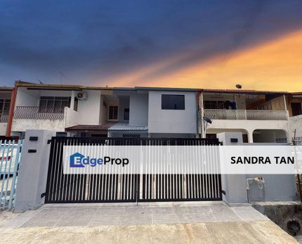 Taman Perling Jalan Belibis 10  Luxury Double Storey Terrace House, Johor, Johor Bahru