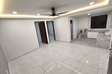 Flat Bandar Selesa Jaya