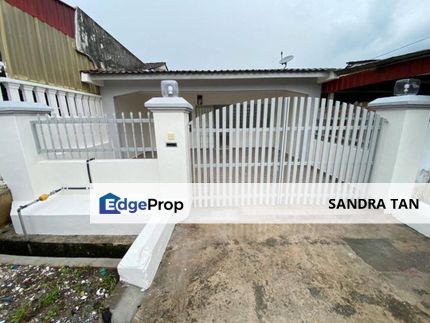 22 Jalan Kejayaan 30 Taman Universiti  Single Storey Low Cost House, Johor, Skudai