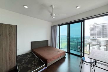 Almas Suites @ Puteri Harbour