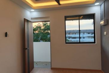 Flat Taman Ungku Tun Aminah