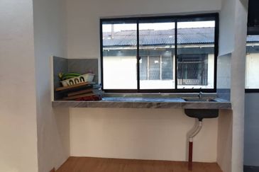 Flat Taman Ungku Tun Aminah