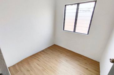 Taman Pulai Utama Flat