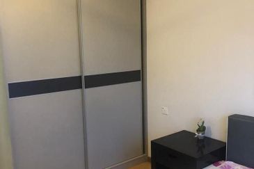 Baypoint @ Country Garden Danga Bay