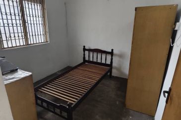 Flat Taman Ungku Tun Aminah