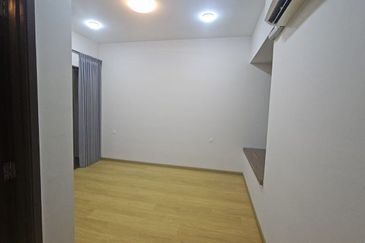 Royal Strand @ Country Garden Danga Bay