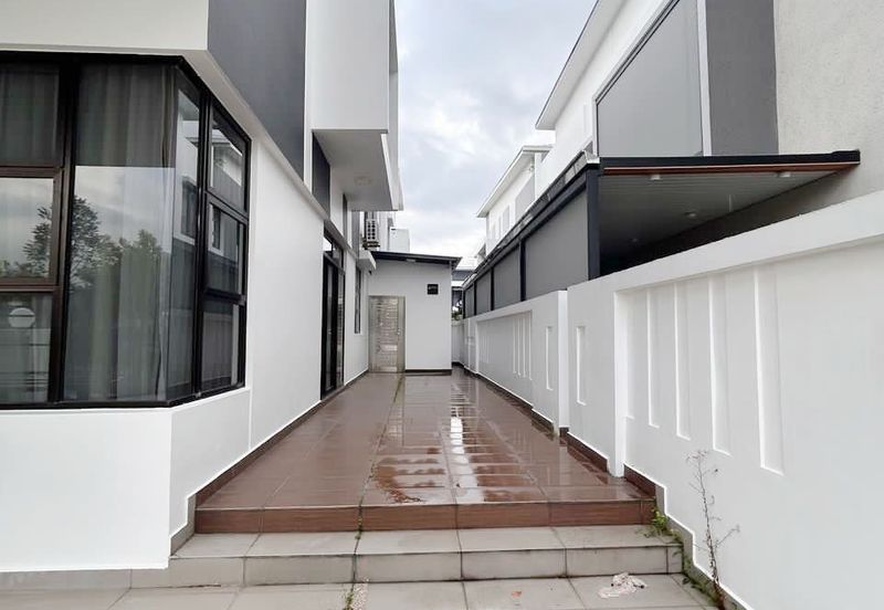 Garden Villas @ Taman Bukit Indah