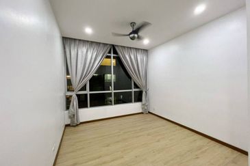 Dedaun Hijau (Greenfield Regency)