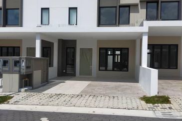 Sunway Citrine Lakehomes