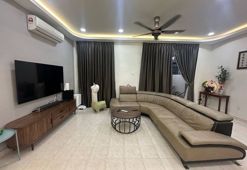 Nusa Villa Townhouse