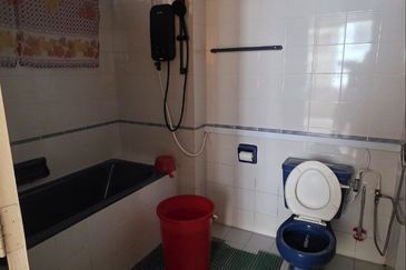 Aloha Tower Condominium