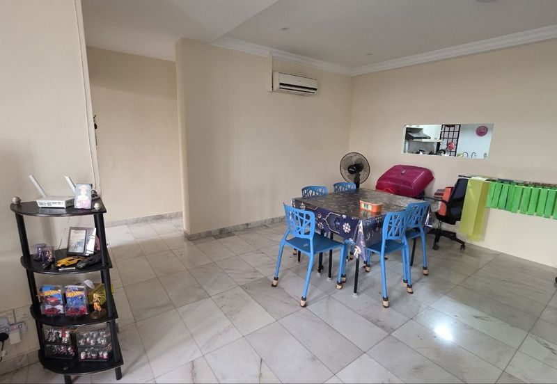 Aloha Tower Condominium