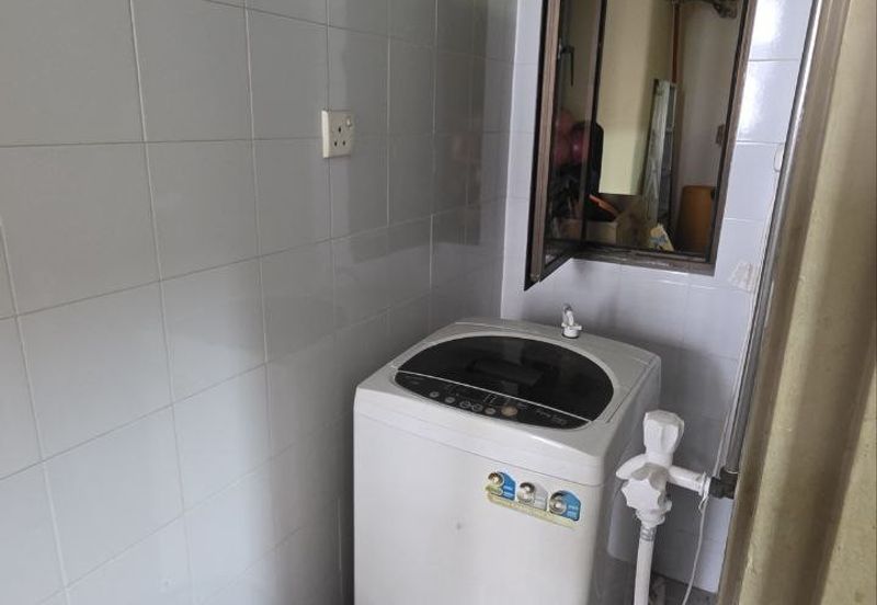 Aloha Tower Condominium