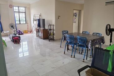 Aloha Tower Condominium