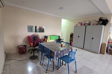 Aloha Tower Condominium