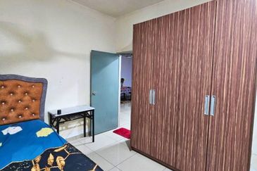 Seasons Luxury Apartments @ Amara Larkin