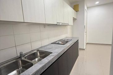 Dedaun Hijau (Greenfield Regency)