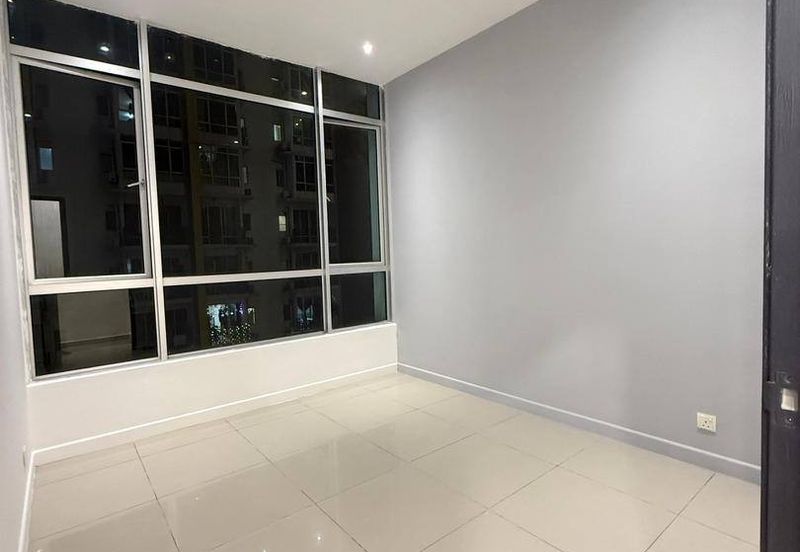 Dedaun Hijau (Greenfield Regency)