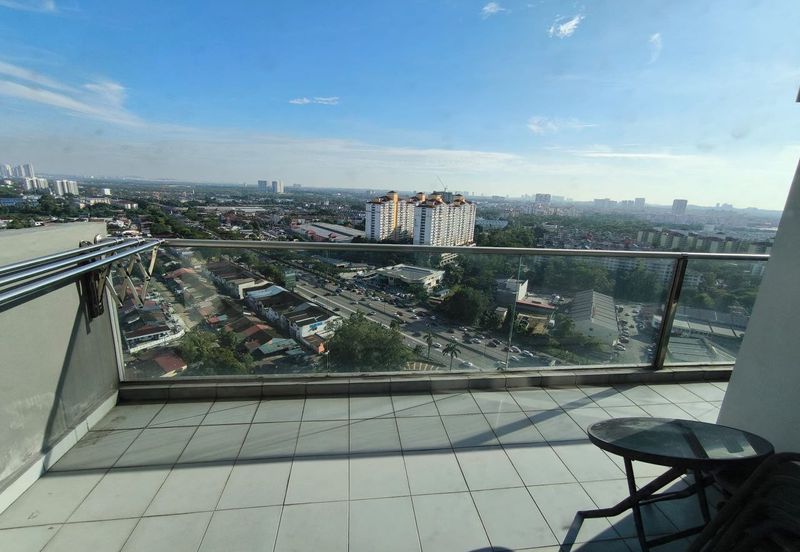 The Platino Serviced Apartment