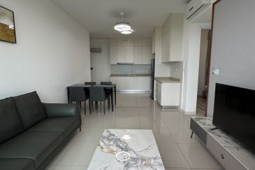 The M @ Medini Macrolink