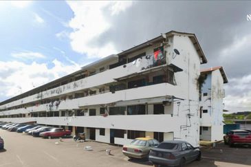 Flat Taman Ungku Tun Aminah