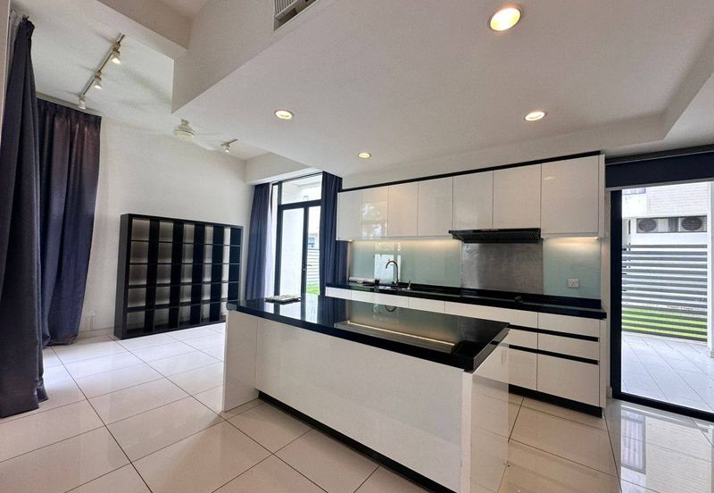 Avira Medini Sunway   Corner Lot