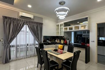 Horizon Hills 3 Storey Cluster House