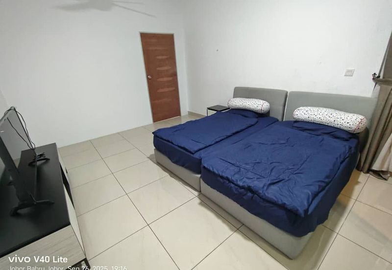 The Pinnacles (Pinnacle Tower)