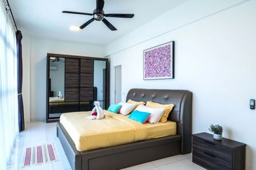 Sky Loft Premium Suites, Bukit Indah