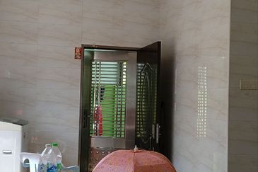 Nusa Duta 2 Double Storey Semi -D