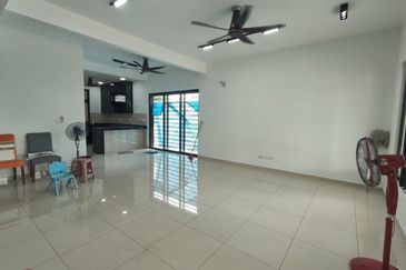 Sunway Citrine Lakehomes