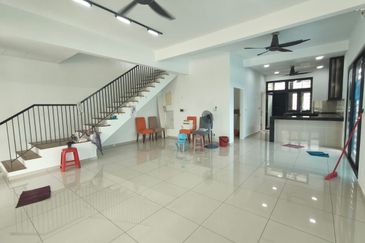 Sunway Citrine Lakehomes