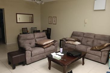 Golden Sands Seaview Residence