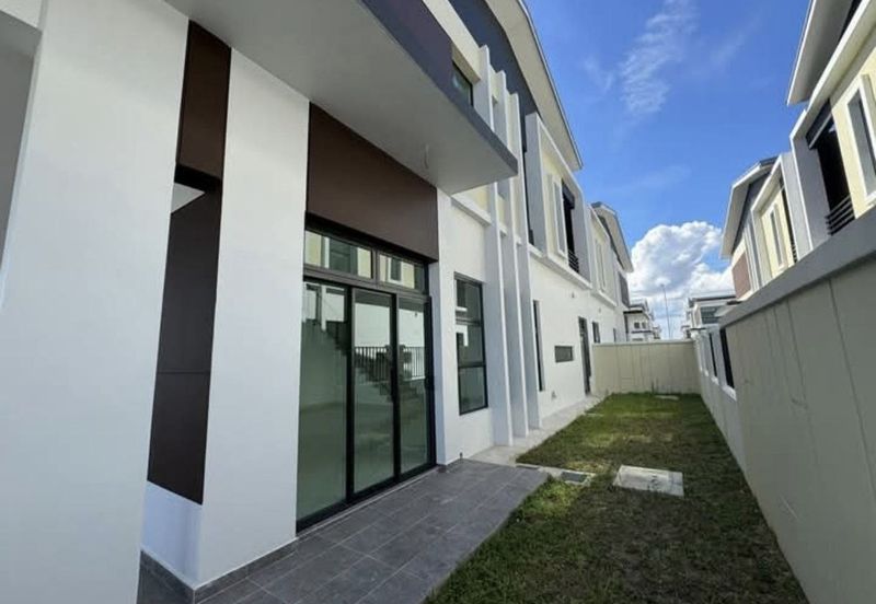 Honeydale Residence @ Taman Impian Emas