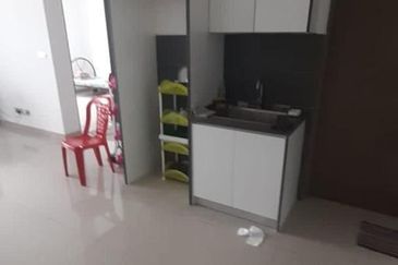 SKS Habitat Apartment, Larkin