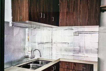 Taman Pulai Utama Flat