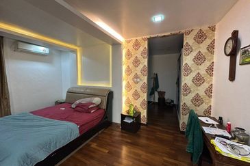 The Straits View Residences