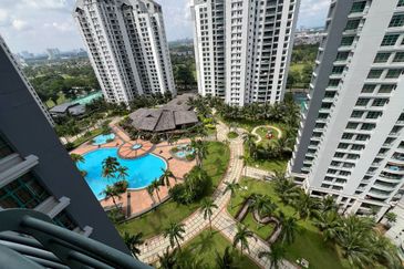 The Straits View, Bandar Baru Permas Jaya