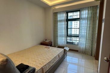 The Straits View, Bandar Baru Permas Jaya