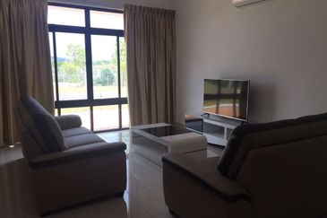 The Canal Garden North, Horizon Hills