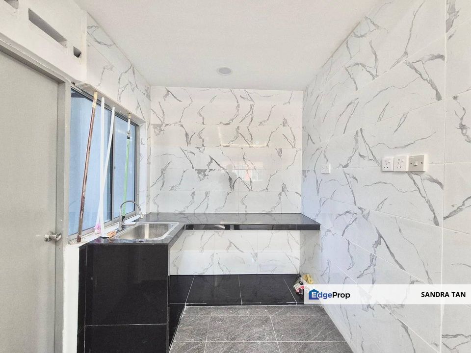 Jalan Pulai 84 Pulai Utama Low Cost Flat Level 4, Johor, Skudai