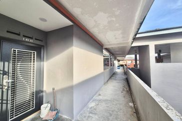 Taman Pulai Utama Flat