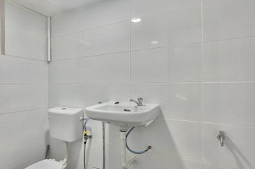 Taman Pulai Utama Flat