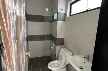 Honeydale Residence @ Taman Impian Emas