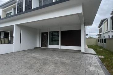 Honeydale Residence @ Taman Impian Emas