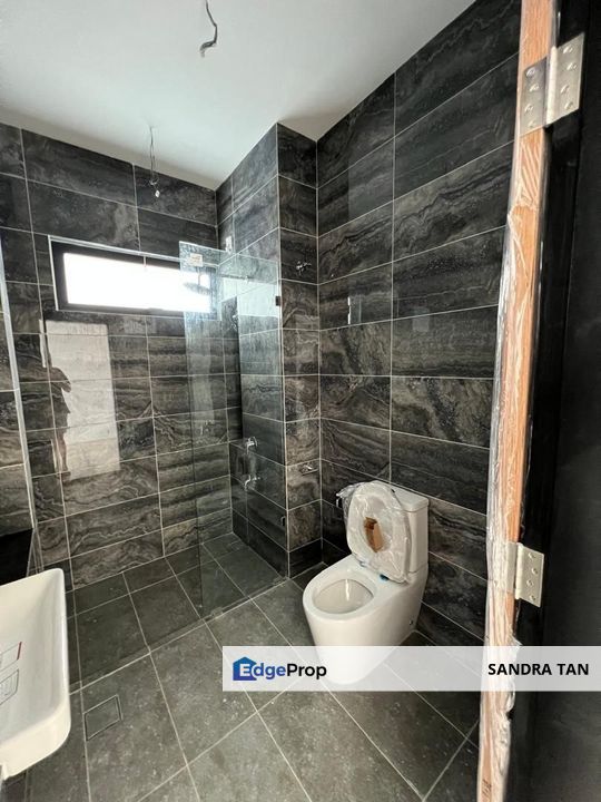 Impian Emas Honeydale Double Storey Cluster House, Johor, Skudai