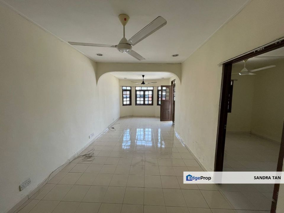 Taman Dahlia Tampoi Single Storey Low Cost House, Johor, Tampoi